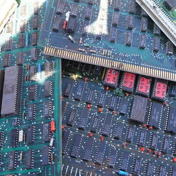 Rack card gold-plated connectors