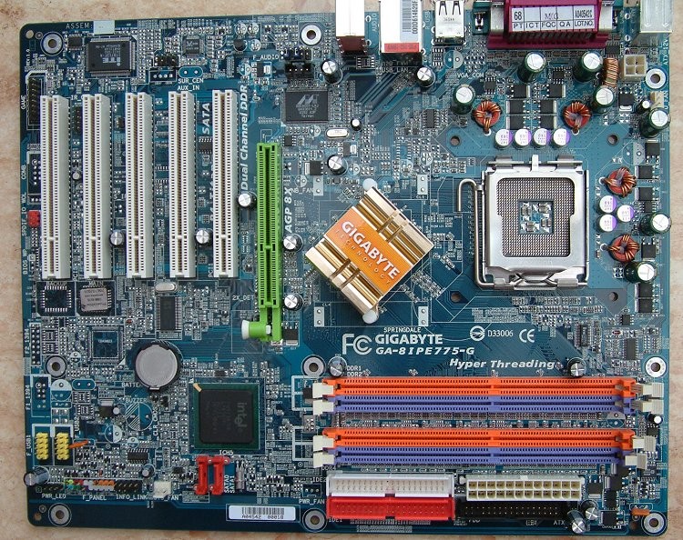 Motherboard with 2 old BGA chips